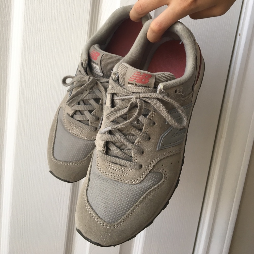 696 New Balance Sneakers