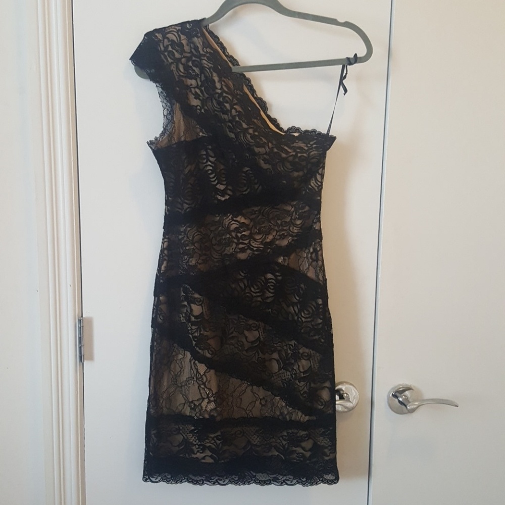 Bebe black lace cocktail dress