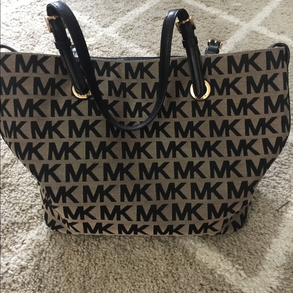 Large Michael Kors tote