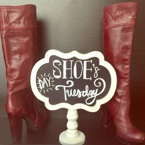 🔥 Vince Camuto Reddish Brown Boots!