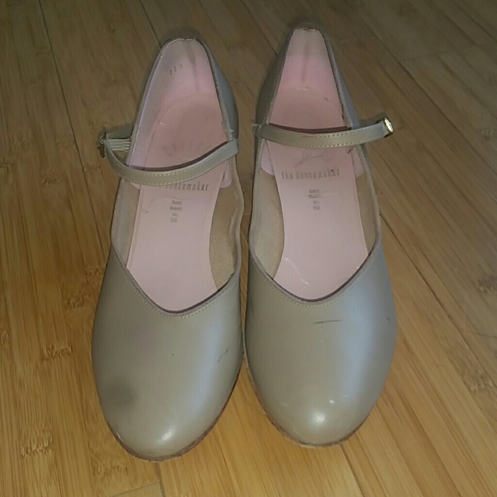 Galpezio dance shoes