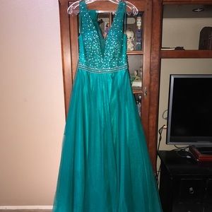 PROM DRESS! Never WORN