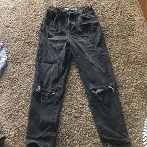 Brandy Melville denim ripped jeans