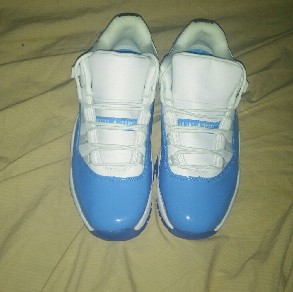 Air Jordan retro 11 blue and white