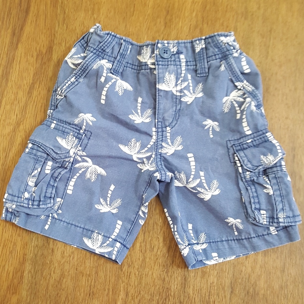 🖤 BOYS Osh Kosh Cargo Shorts