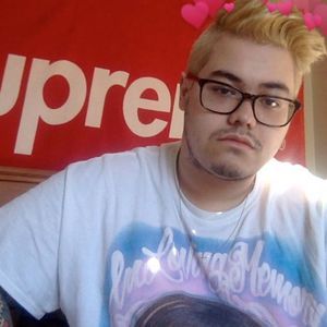 Meet your Posher, Aaron