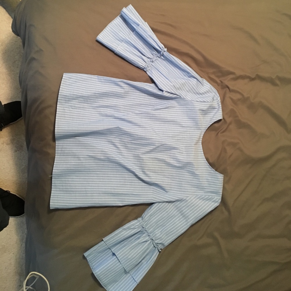 Blue stripped blouse