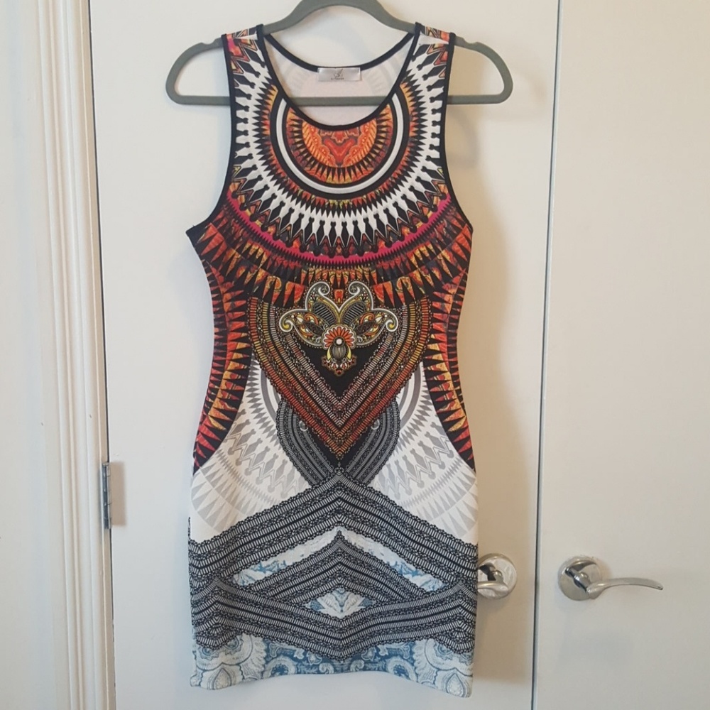 Graphic sleeveless dress
