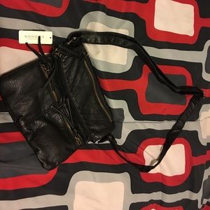 Black purse brand new never used