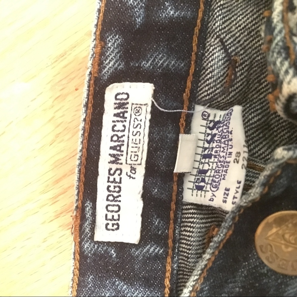 90's Georges Marciano GUESS Cut Off Jean Shorts - Picture 4 of 5