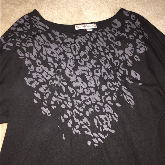 Animal print sweater - Picture 3 of 3