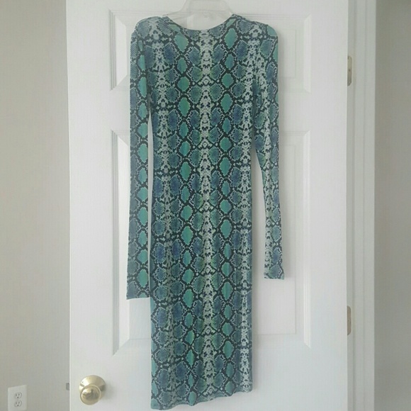 BCBG MaxAzria Dress - Picture 2 of 4