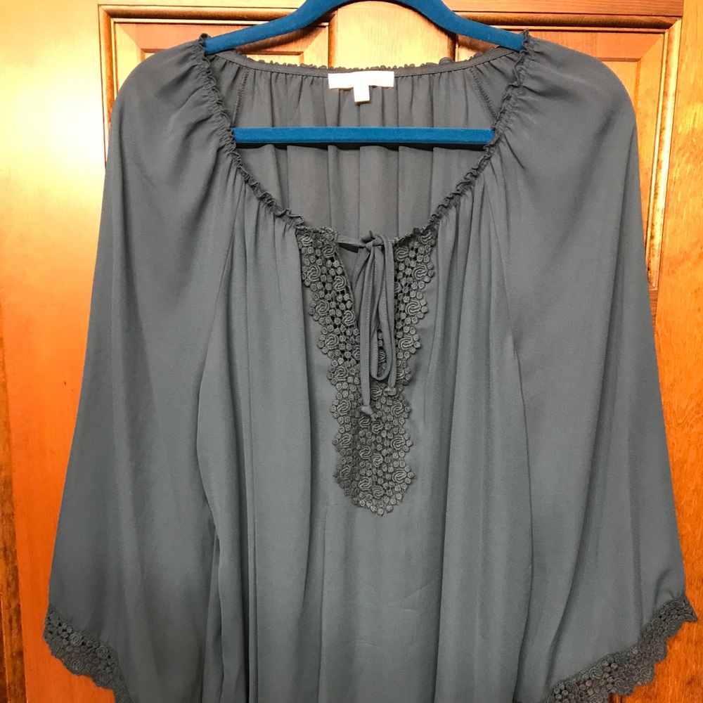 Spense flutter lace top