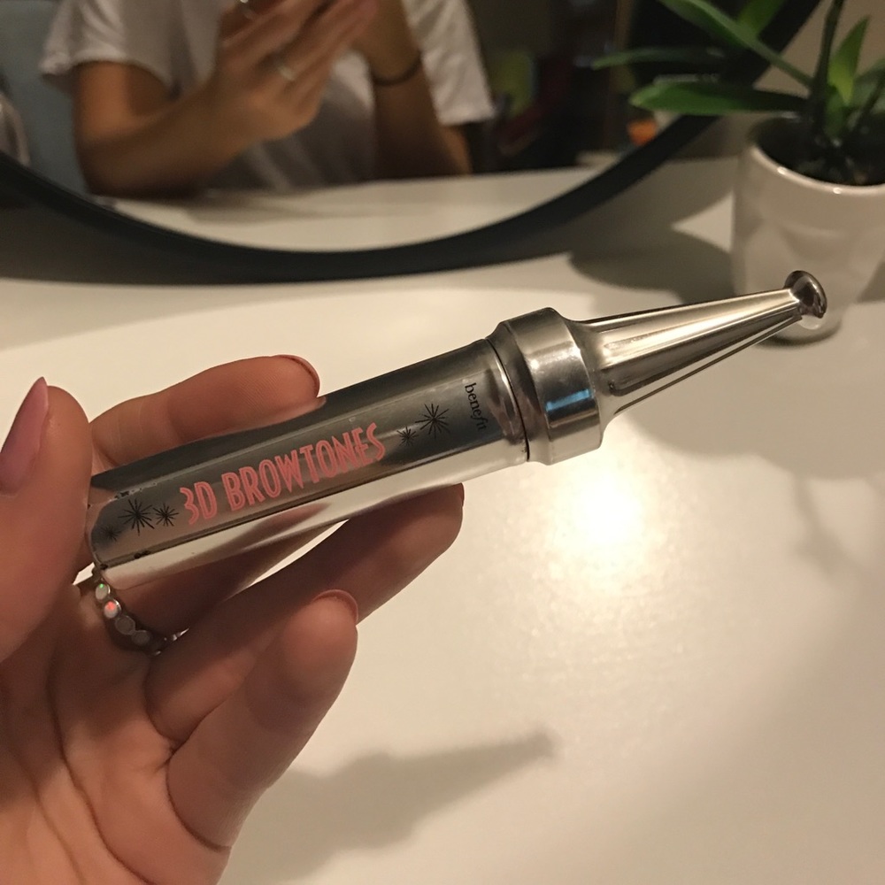 Benefit browtone