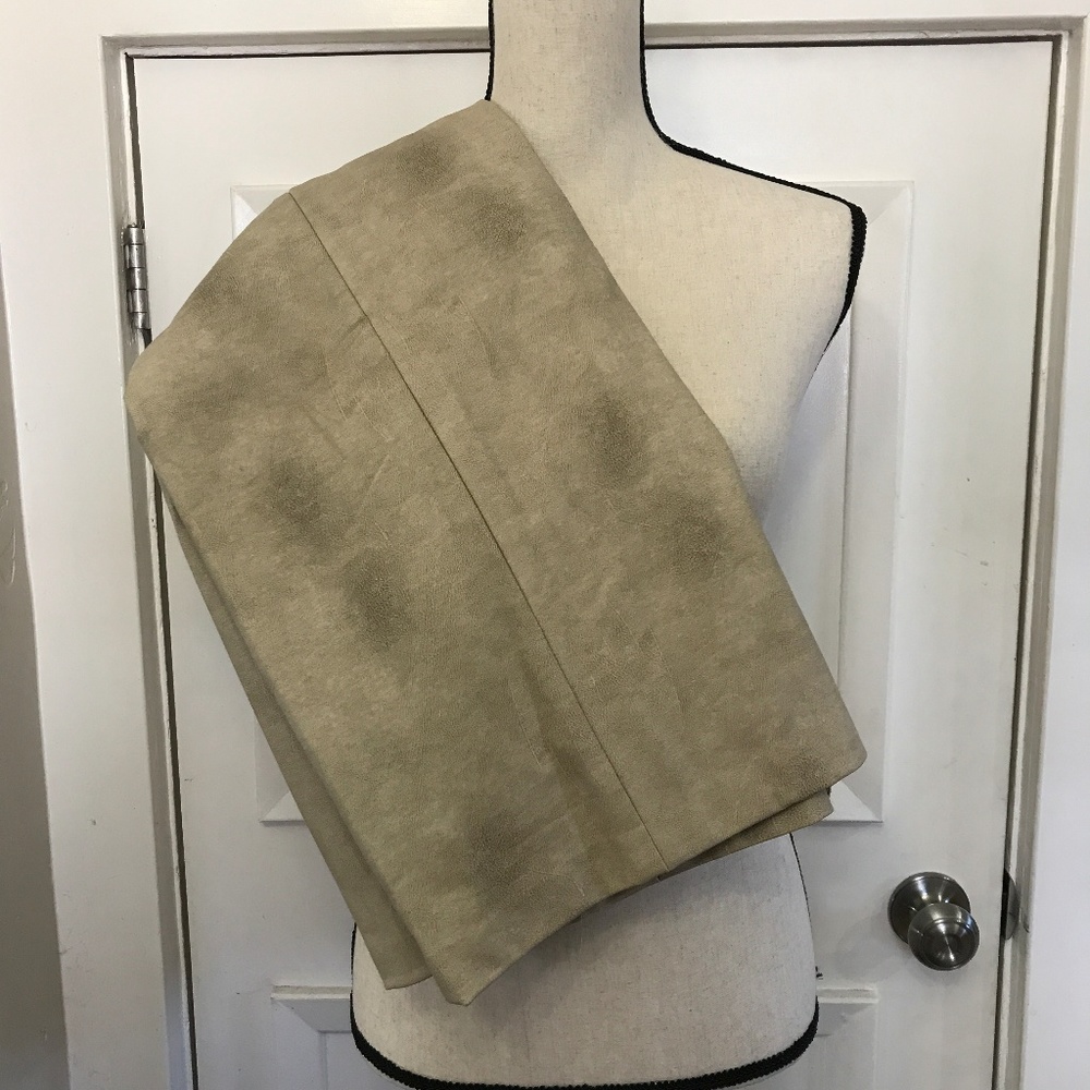 !Final Sale! Faux Leather Pencil Skirt - Picture 5 of 5