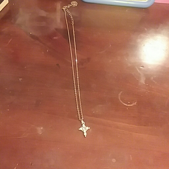 Neckless - Picture 2 of 2