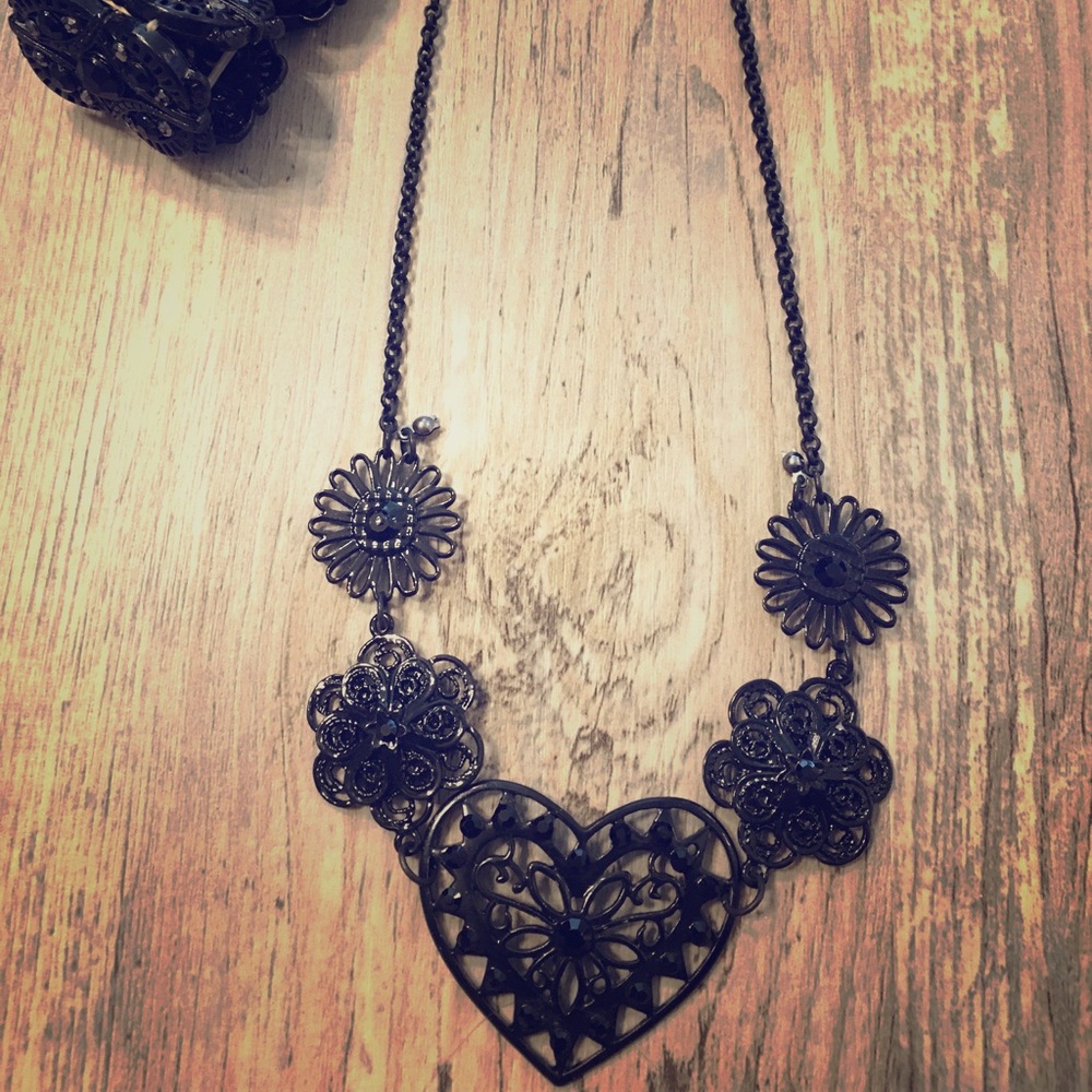 Heart to heart necklace