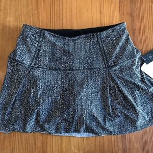 Lululemon Lost In Pace Skirt Size 6: NWT