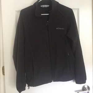 Black fleece Columbia jacket