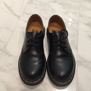 Women's 1461 Doc Martens