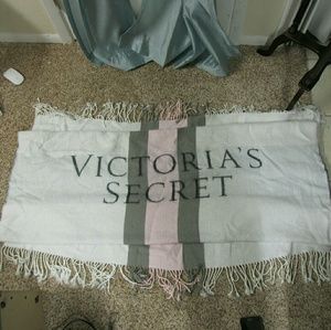 Victoria's  secret blanket