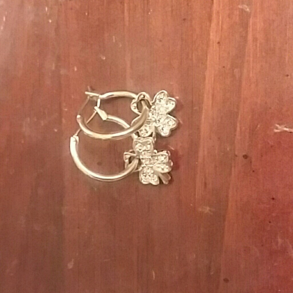 Earings