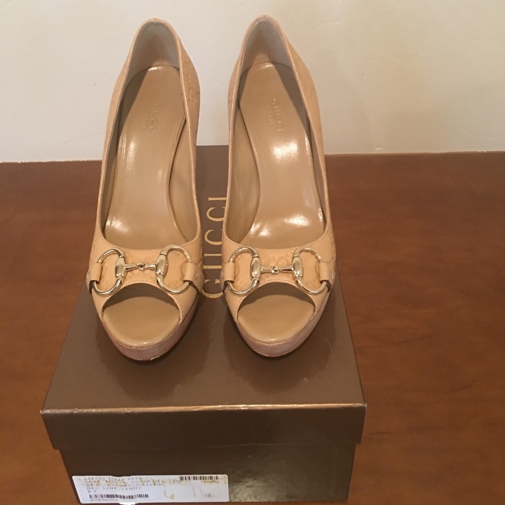 Gucci shoes