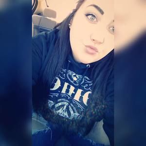 Meet your Posher, Makenzie