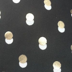 Meet your Posher, Letitia