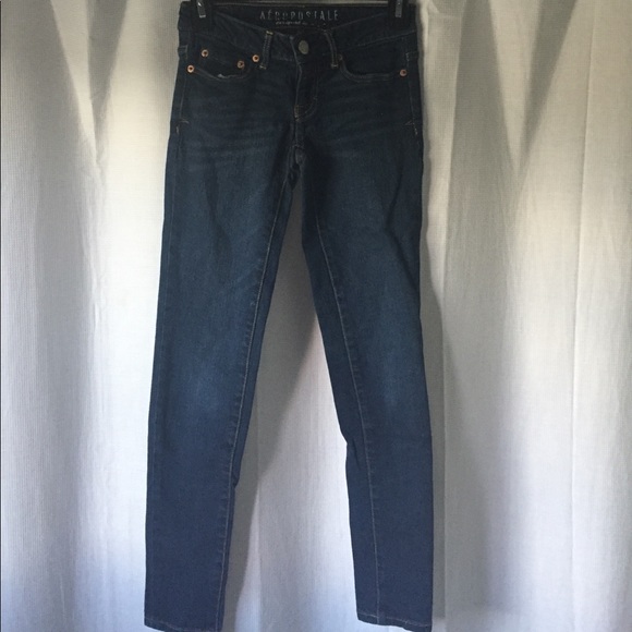Aeropostale dark denim jeans - Picture 1 of 3