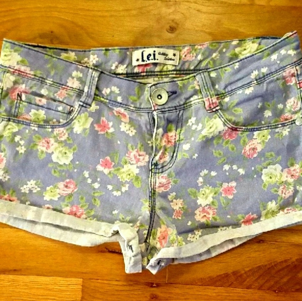 Cute Floral Jean Shorts