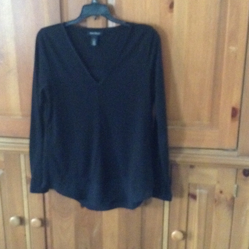 White House Black Market black shirt