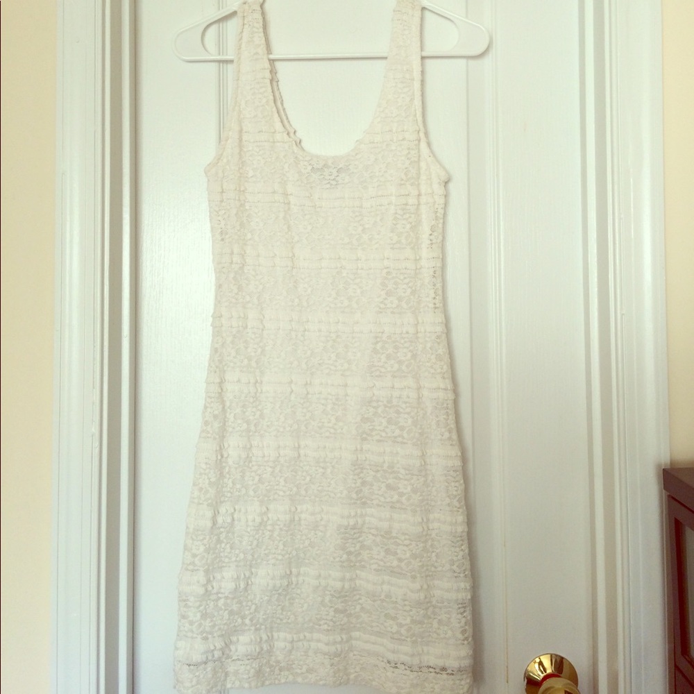 White lace dress