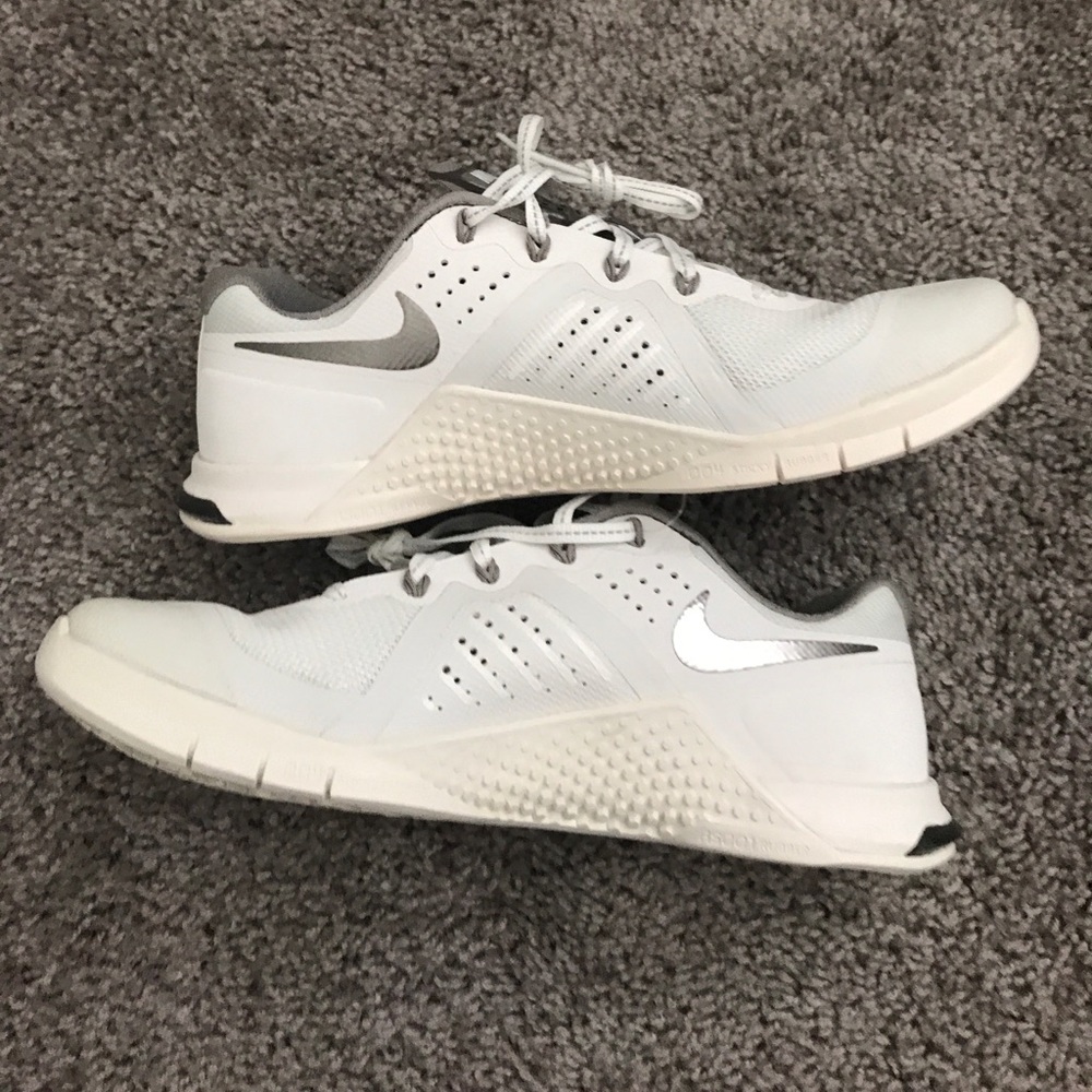 BRAND NEW Nike Metcon 2 Women's Training Shoe