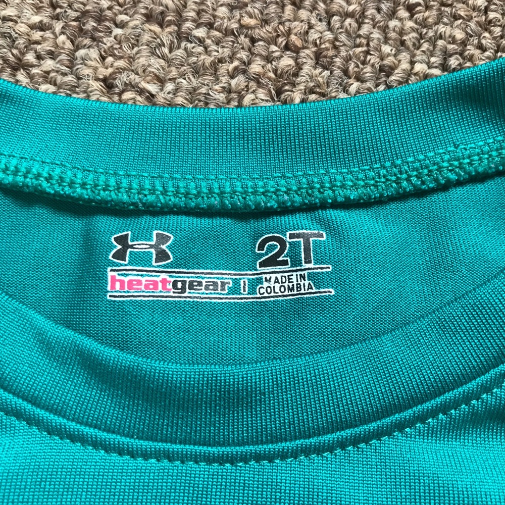 2T Under Armor shirt. NO HOLES, NO TEARS