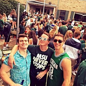 Meet your Posher, Robby