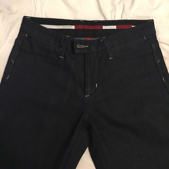 EUC Banana Republic dark jeans. Size 2 - Picture 2 of 3