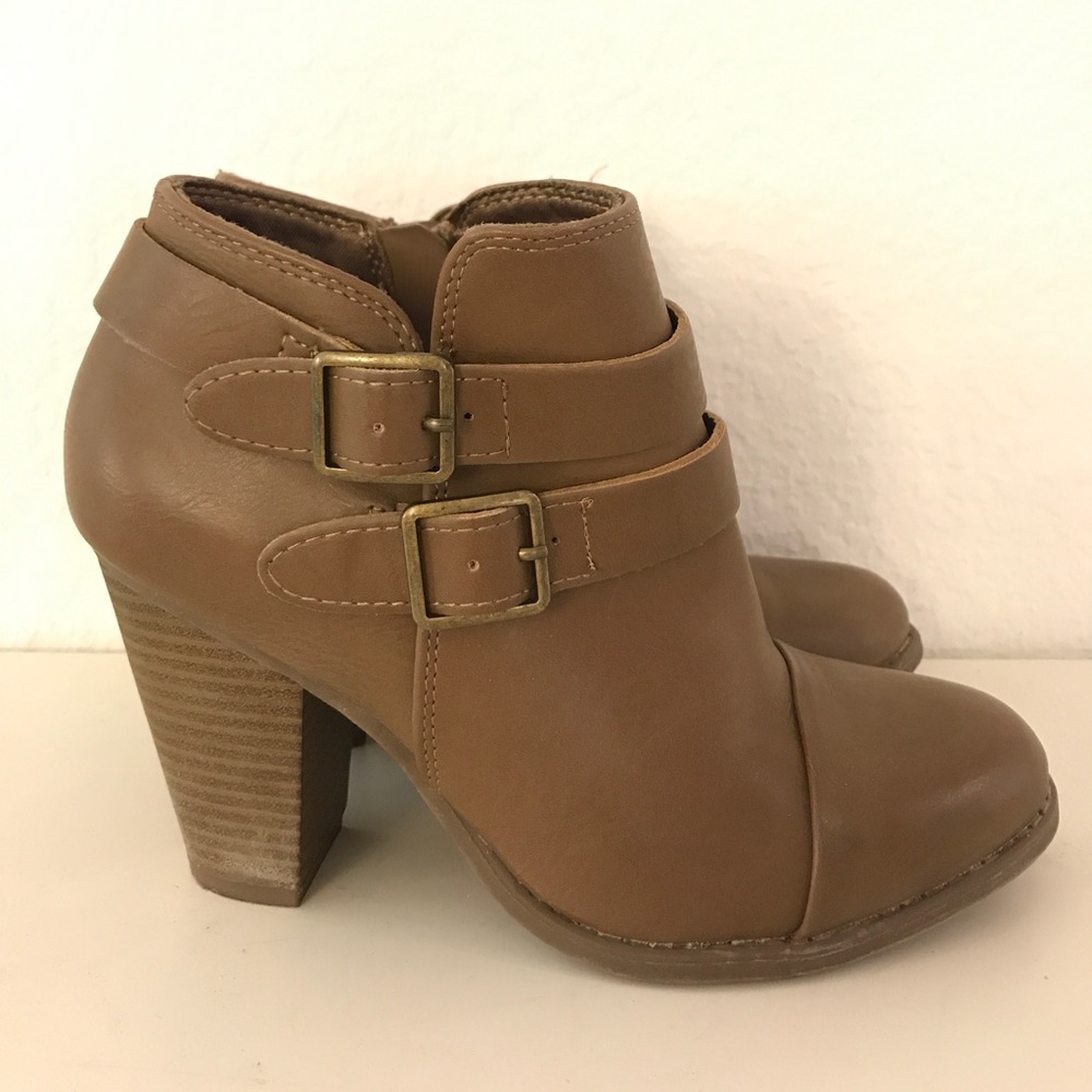 LC booties! - Picture 3 of 5