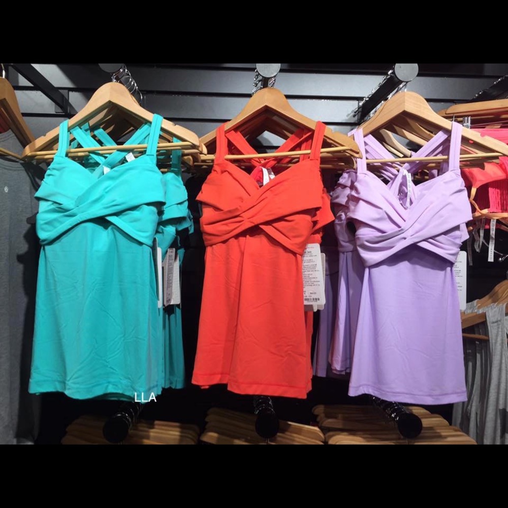 🍋Lululemon Wrap it Up Tank - Bali Blue