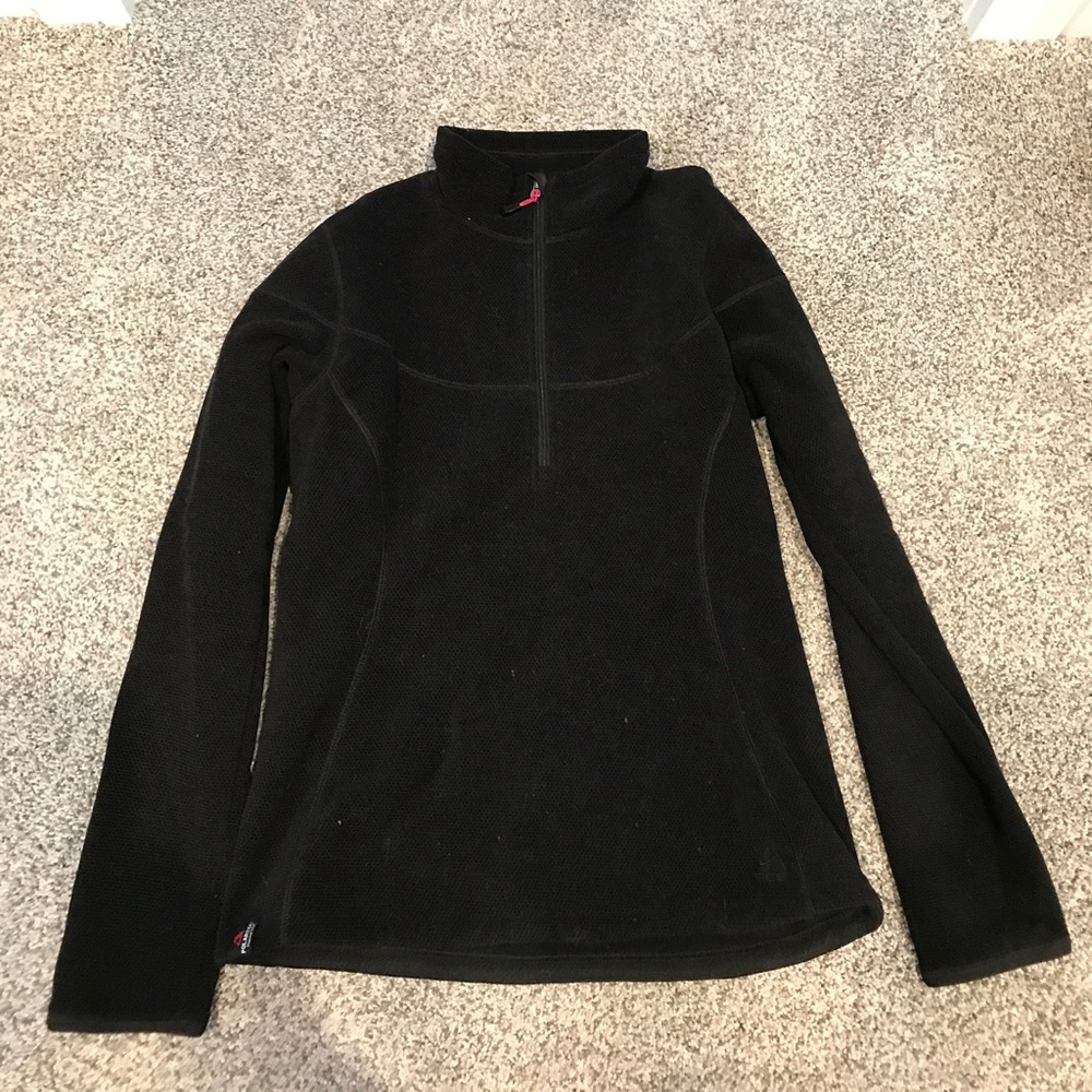 Fleece pullover sweatshirt