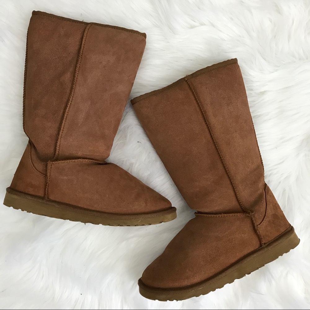 {Uggs Australia} Chesnut Tall Boots