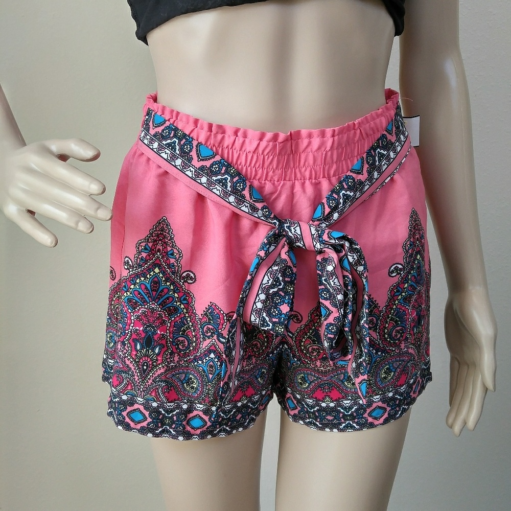 Blu Pepper waist tie shorts, with AZTEC designs. - Picture 2 of 7