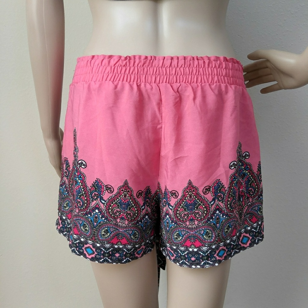 Blu Pepper waist tie shorts, with AZTEC designs. - Picture 5 of 7