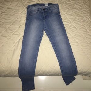 H&M Lightwash jeans