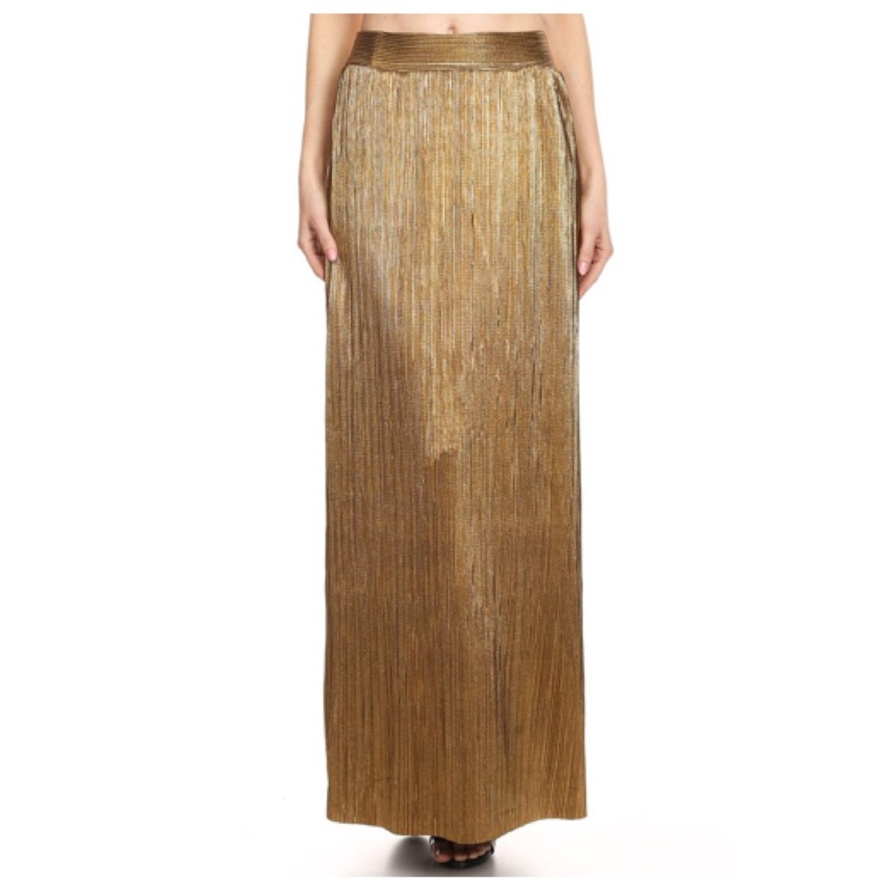 Gold Metallic textured Maxi Skirt ⭐️
