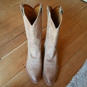 Beautiful new Frye cowboy boots- size  10.5D