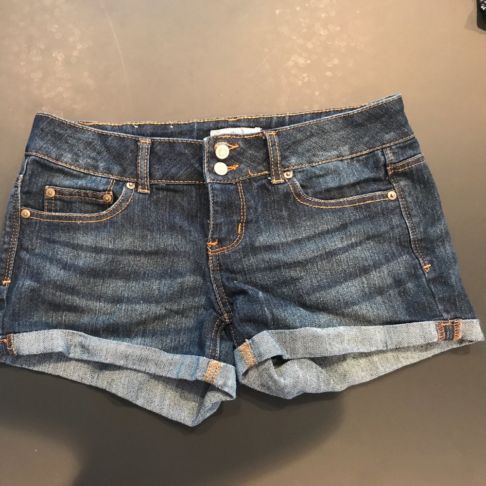Super comfy and stretchy jean shorts!!