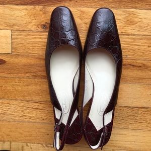 Beautiful Talbots Croc Embossed Leather Pumps ❤️❤️
