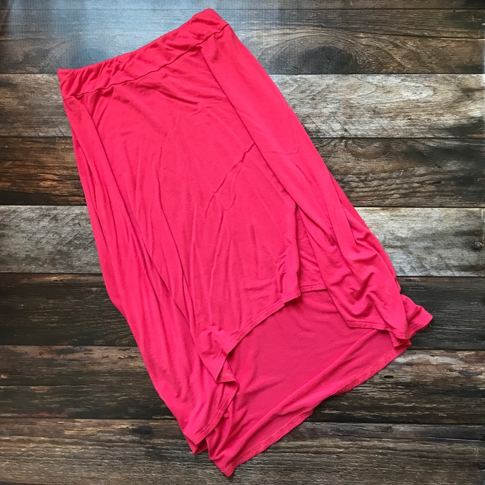 Medium length skirt. Poetry brand.