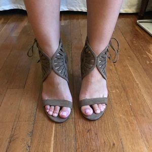 Size 8.5 Tory Burch Sandals